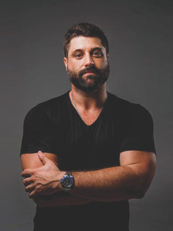 “Quem quer dinheiro?”